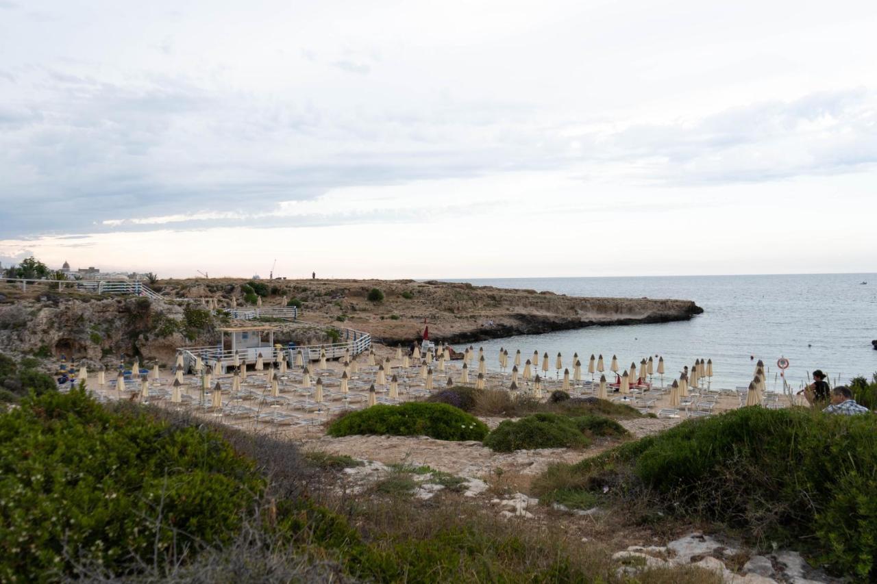 Cala Paradiso 莫诺波利 外观 照片
