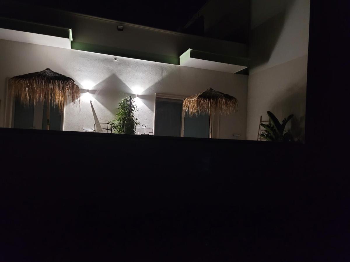 Cala Paradiso 莫诺波利 外观 照片