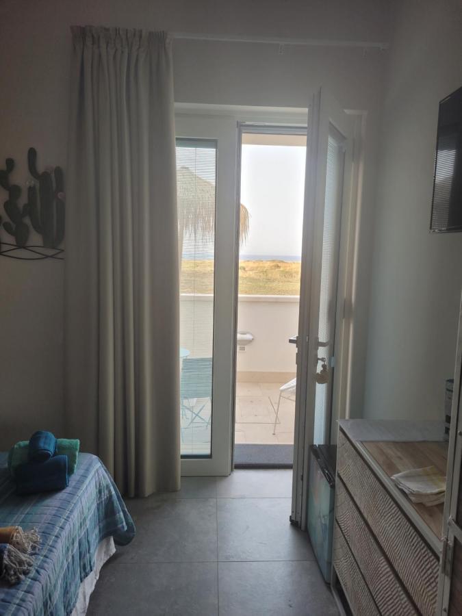 Cala Paradiso 莫诺波利 外观 照片