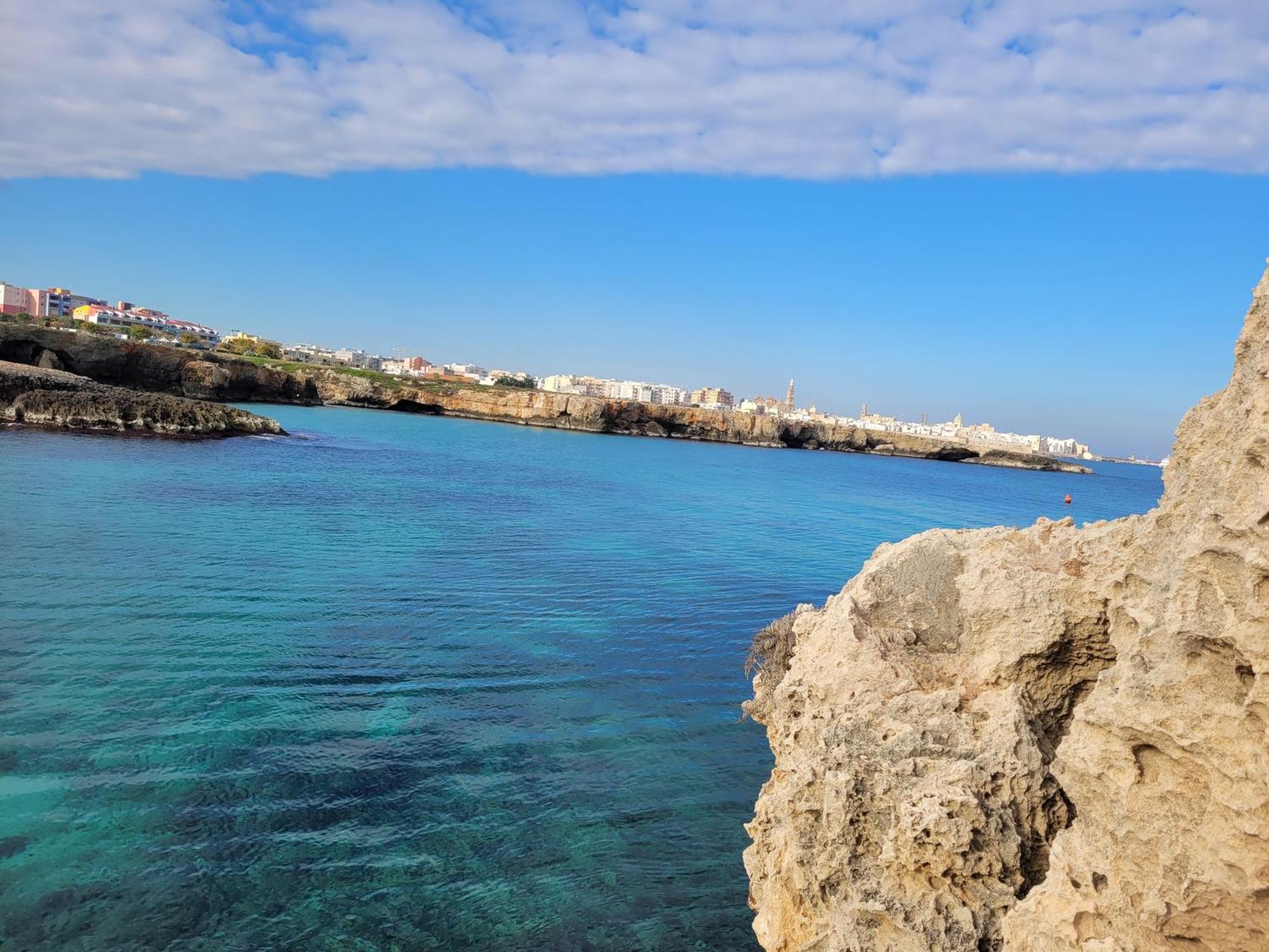 Cala Paradiso 莫诺波利 外观 照片